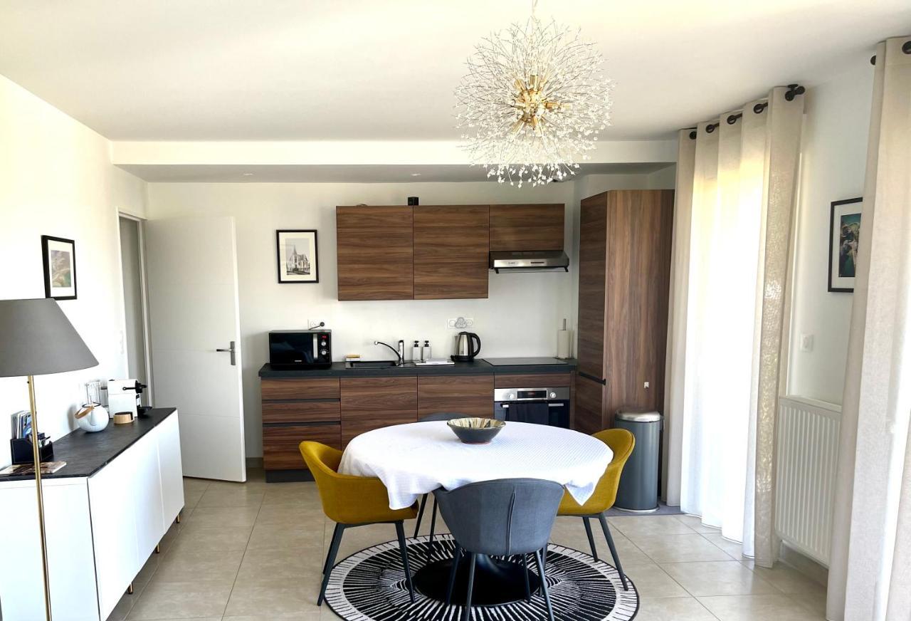 Bella Cruz 66 M2 Prestations Premium, Wifi, Balcon, Parking Avec Borne De Recharge Electrique, Plage Prieure, Commerces دينار المظهر الخارجي الصورة
