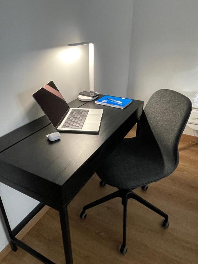 Bella Cruz 66 M2 Prestations Premium, Wifi, Balcon, Parking Avec Borne De Recharge Electrique, Plage Prieure, Commerces دينار المظهر الخارجي الصورة