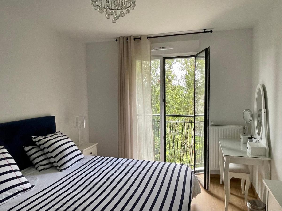 Bella Cruz 66 M2 Prestations Premium, Wifi, Balcon, Parking Avec Borne De Recharge Electrique, Plage Prieure, Commerces دينار المظهر الخارجي الصورة
